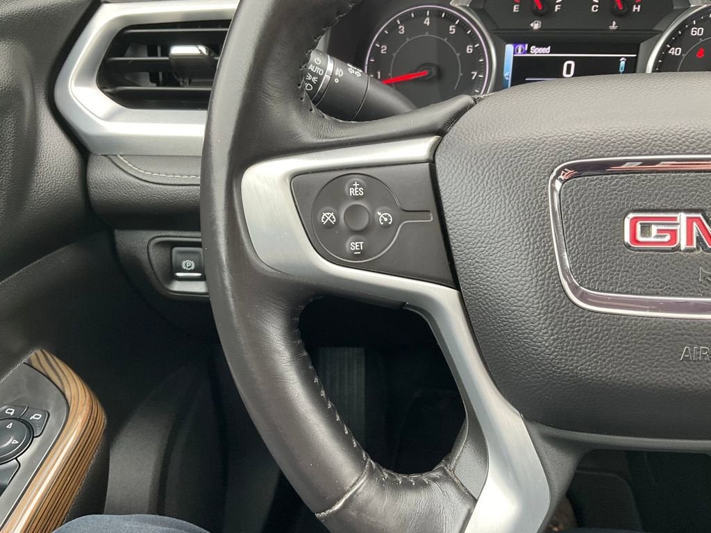 2017 GMC Acadia SLE