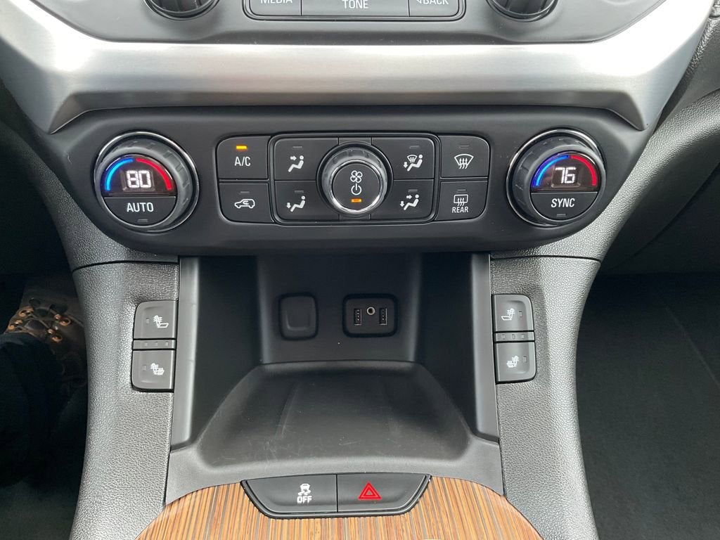 2017 GMC Acadia SLE