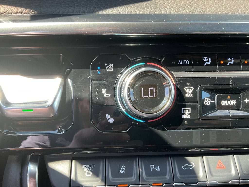 2024 GMC Sierra 3500 HD Denali