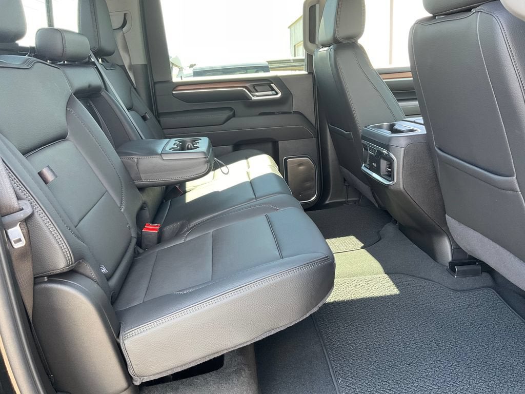 2024 GMC Sierra 3500 HD Denali