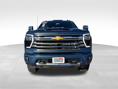 2025 Chevrolet Silverado 3500 HD High Country