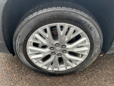 2024 GMC Acadia Elevation