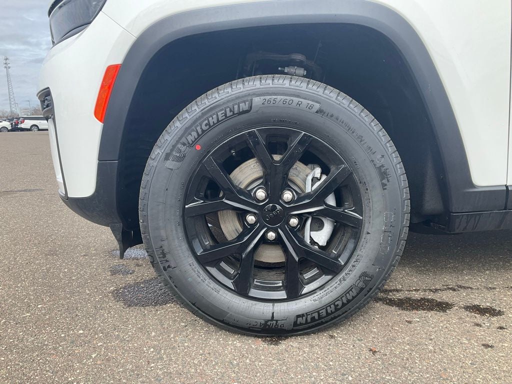 2026 Jeep Grand Cherokee GRAND CHEROKEE LAREDO ALTITUDE 4X4