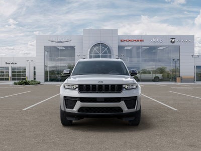 2026 Jeep Grand Cherokee Altitude