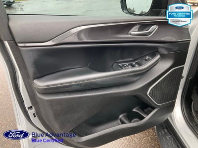 2022 Jeep Grand Cherokee L Altitude