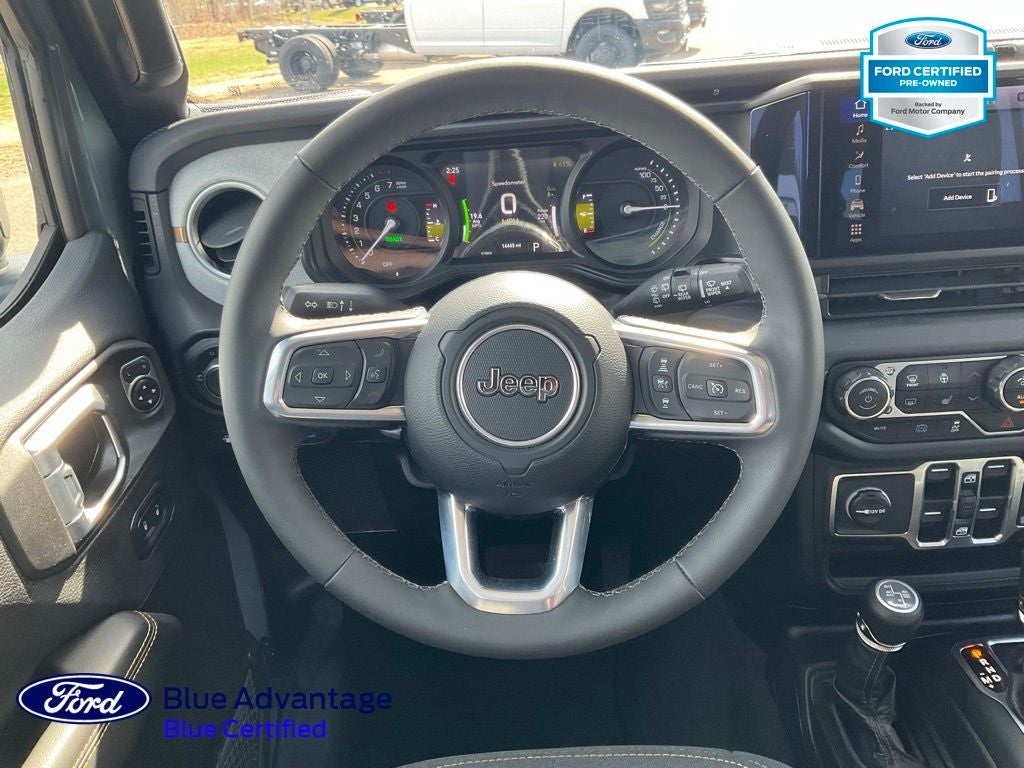2025 Jeep Wrangler Sahara 4xe