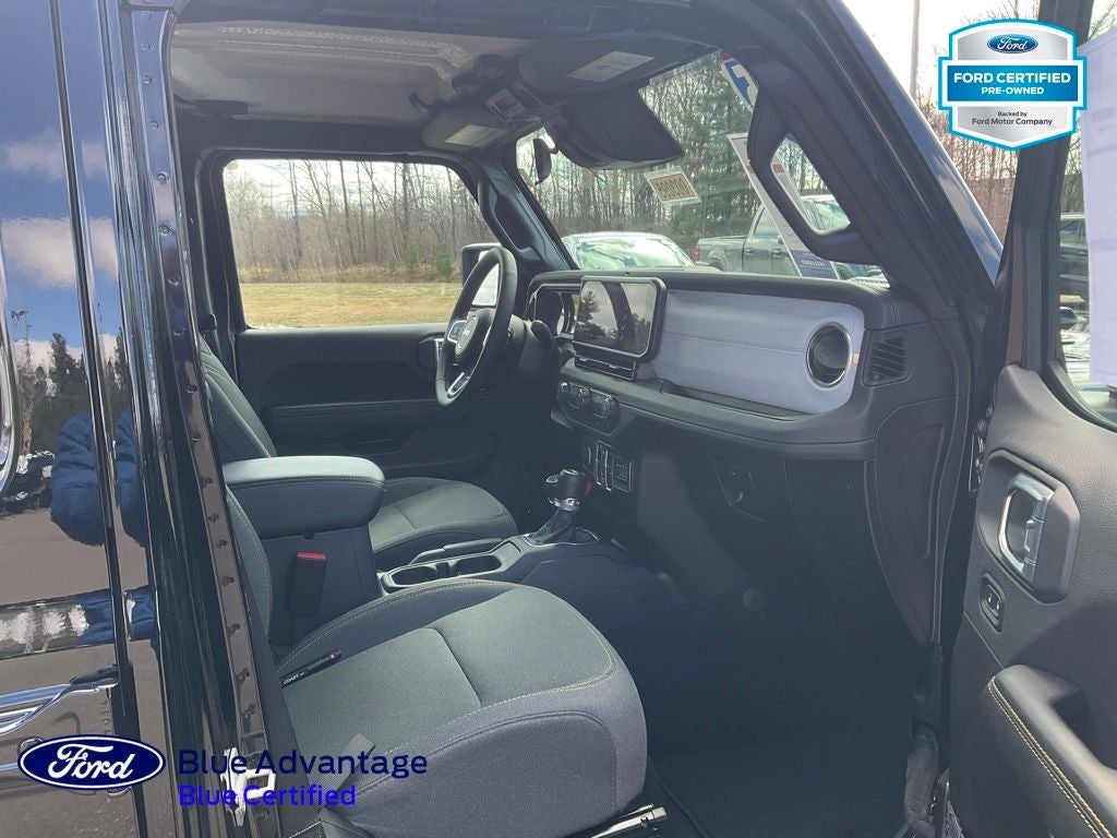 2025 Jeep Wrangler 4xe Sahara 4xe