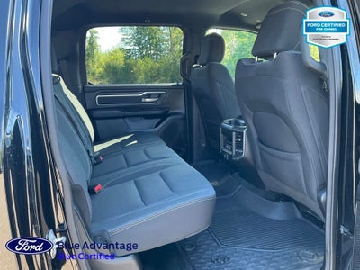 2022 RAM 1500 Big Horn Crew Cab 4x4 5'7' Box