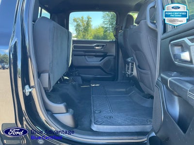 2022 RAM 1500 Big Horn Crew Cab 4x4 5'7' Box