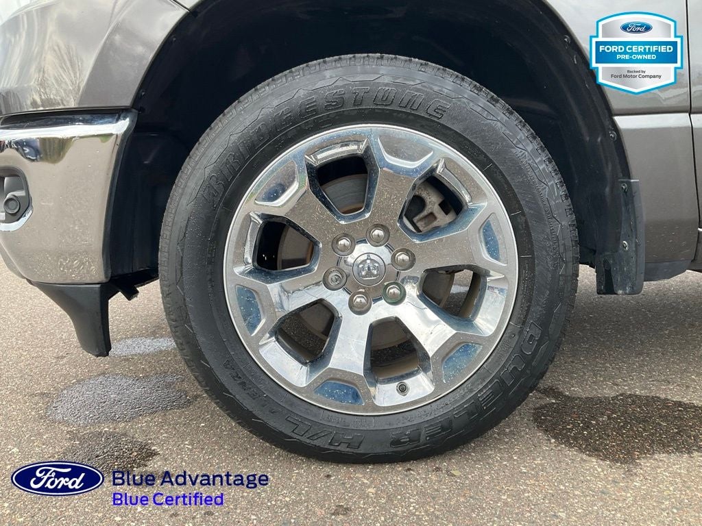 2022 RAM 1500 Big Horn Crew Cab 4x4 5'7' Box