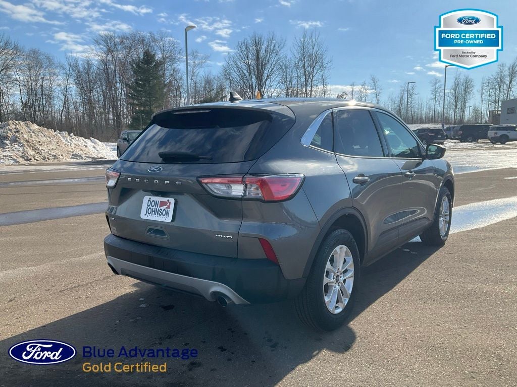 2022 Ford Escape SE