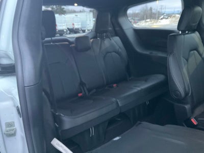 2026 Chrysler Voyager VOYAGER LX