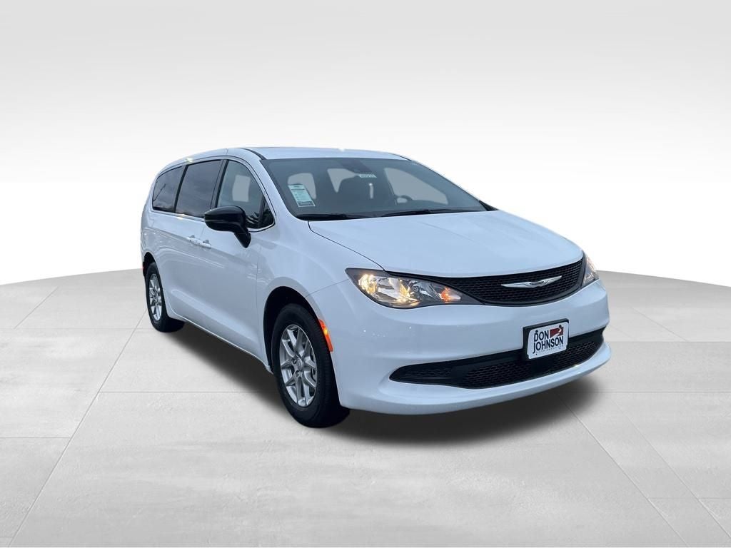 2026 Chrysler Voyager VOYAGER LX