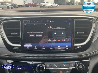 2021 Chrysler Pacifica Touring