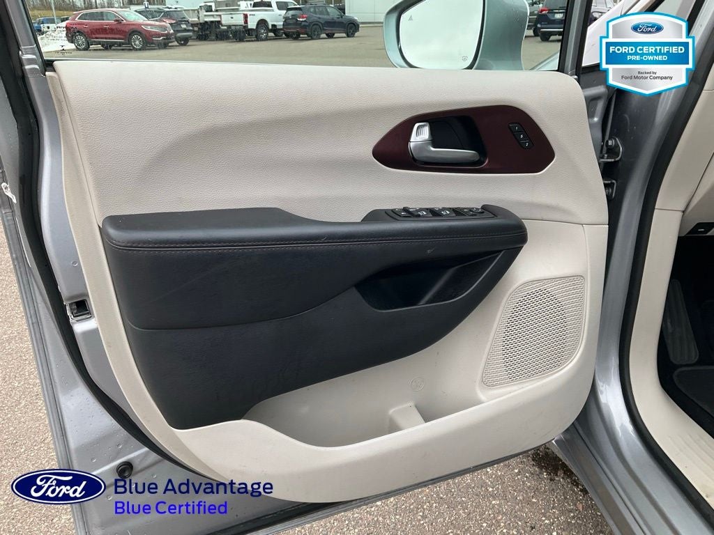 2020 Chrysler Pacifica Limited