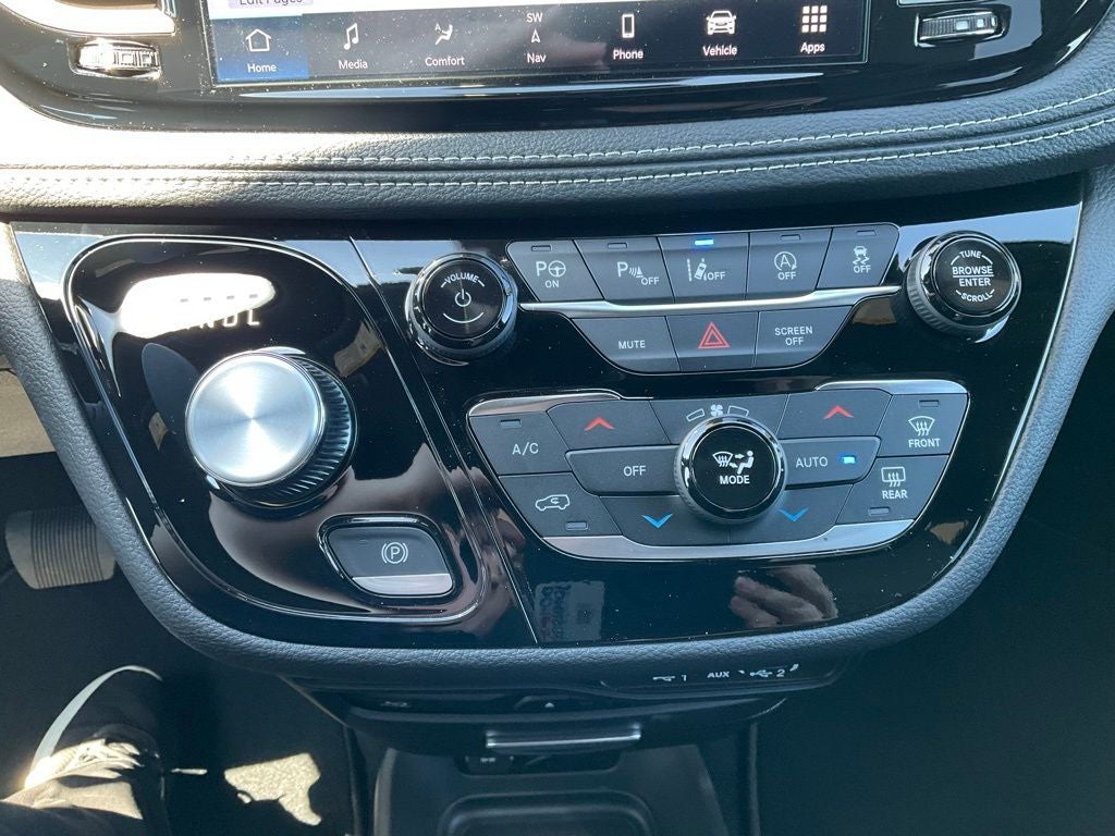 2025 Chrysler Pacifica PACIFICA SELECT AWD