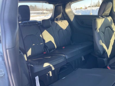 2026 Chrysler Pacifica PACIFICA SELECT AWD