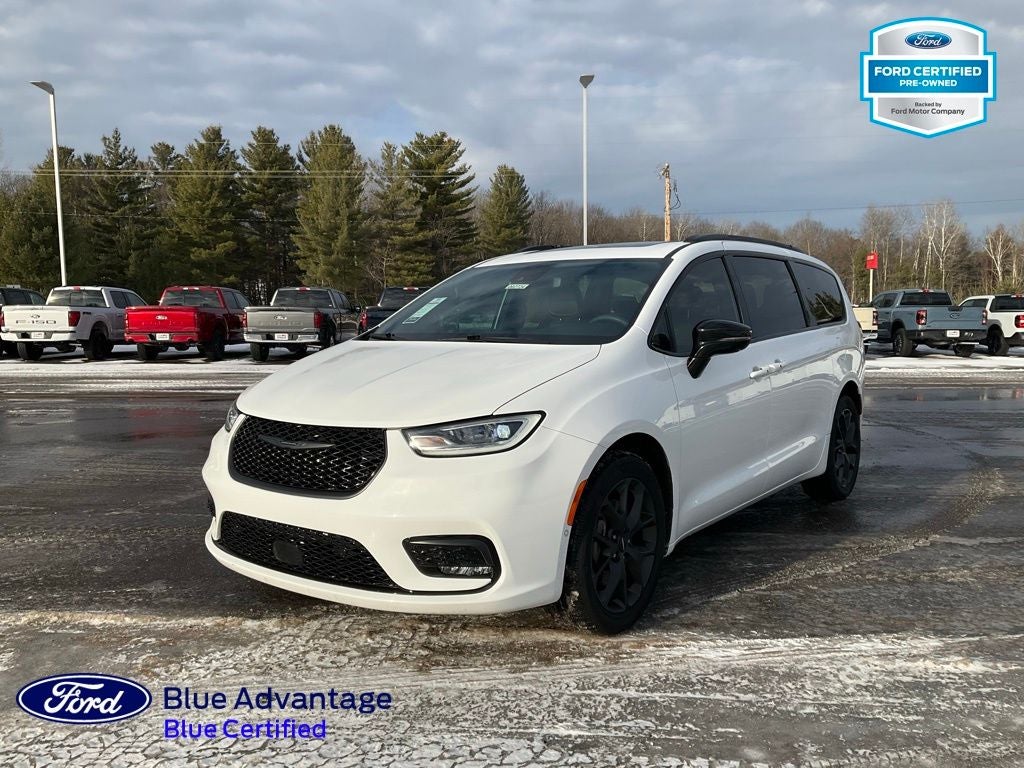 2024 Chrysler Pacifica Touring L AWD