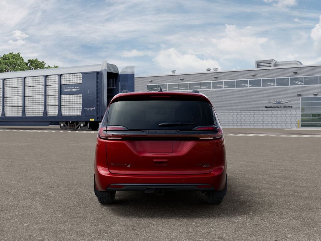 2027 Chrysler Pacifica Limited