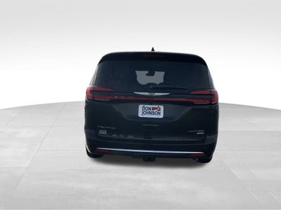 2026 Chrysler Pacifica PACIFICA LIMITED AWD