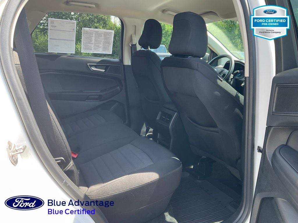 2022 Ford Edge SE