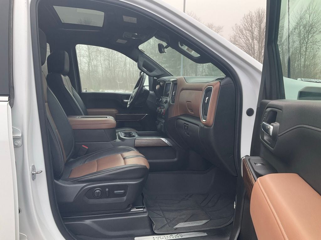 2022 Chevrolet Silverado 3500HD 4WD Crew Cab Standard Bed High Country