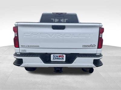 2022 Chevrolet Silverado 3500HD 4WD Crew Cab Standard Bed High Country