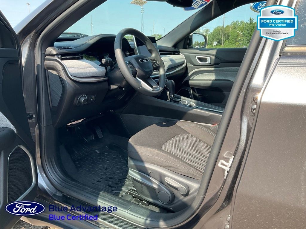 2023 Jeep Compass Sport