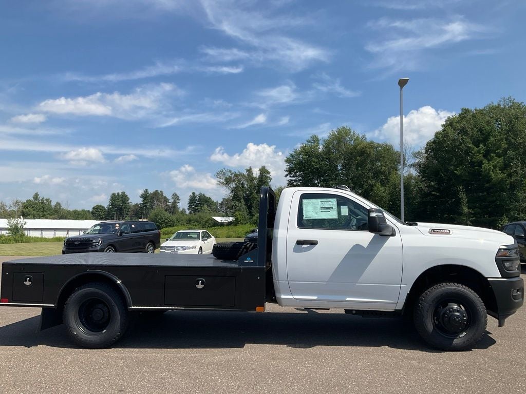 2025 RAM Ram 3500 Chassis Cab Tradesman 167.5 WB