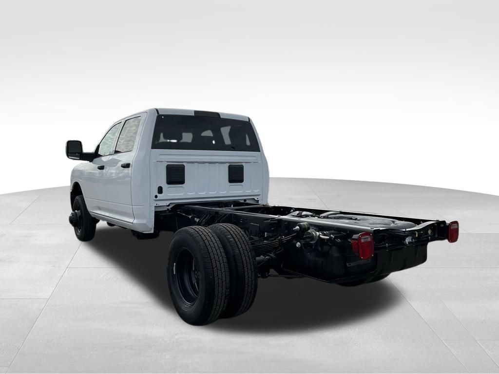 2026 RAM Ram 3500 Chassis Cab RAM 3500 TRADESMAN CREW CAB CHASSIS 4X4 60' CA