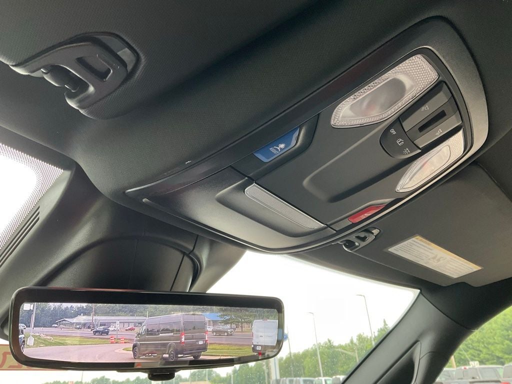 2025 RAM Ram 3500 Chassis Cab RAM 3500 TRADESMAN CREW CAB CHASSIS 4X4 60' CA