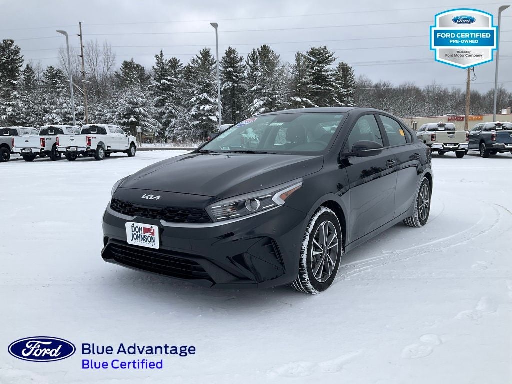 2023 Kia Forte LXS