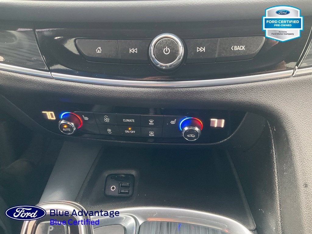 2021 Buick Enclave Essence