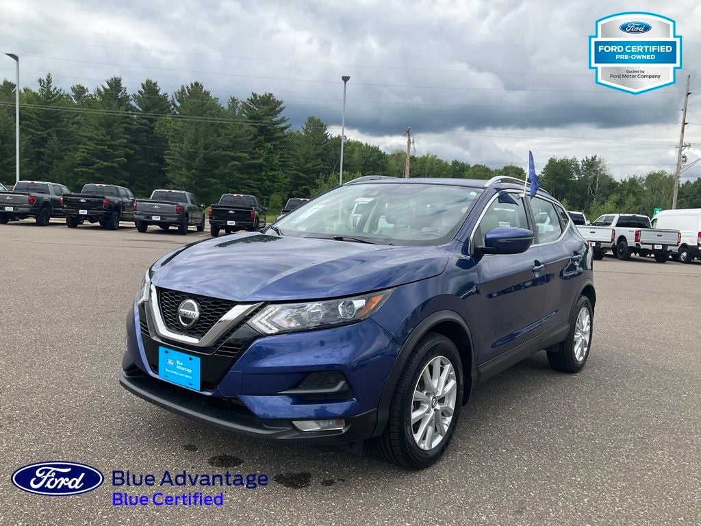 2022 Nissan Rogue Sport SV