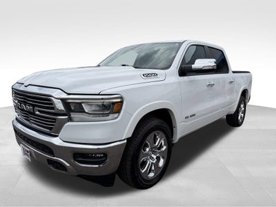 2022 RAM 1500 Laramie Crew Cab 4x4 5'7" Box
