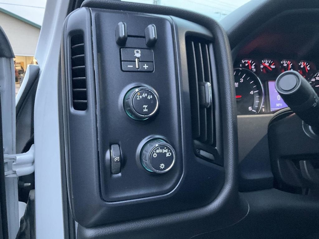 2021 Chevrolet Silverado 5500 HD Work Truck