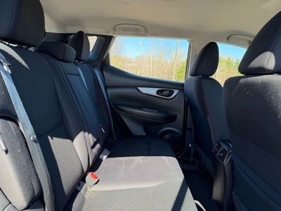 2022 Nissan Rogue Sport S