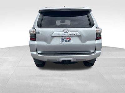 2022 Toyota 4Runner SR5