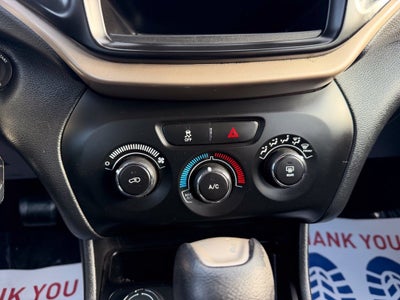 2016 Jeep Cherokee Sport