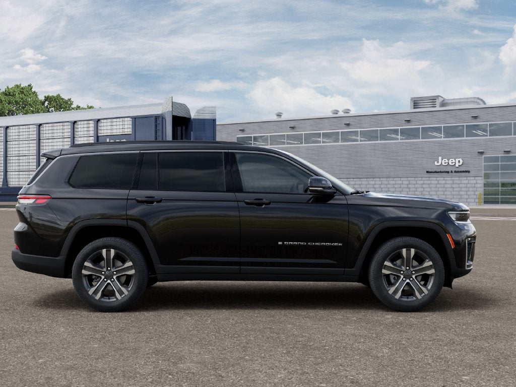 2027 Jeep Grand Cherokee GRAND CHEROKEE L LIMITED 4X4