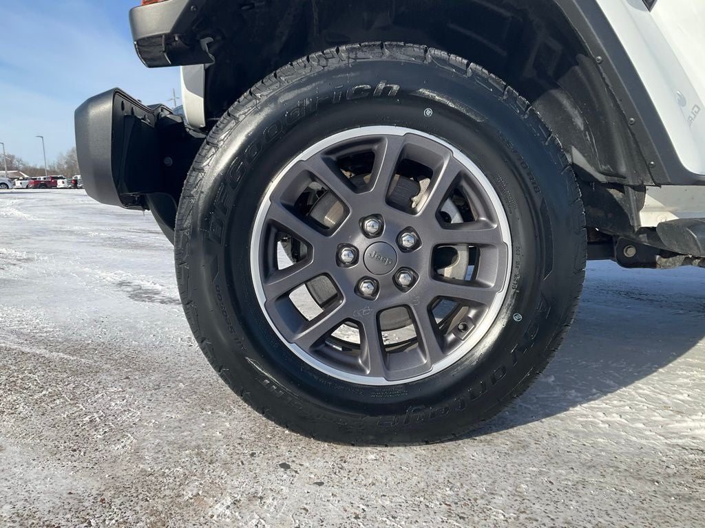 2022 Jeep Gladiator Overland 4x4