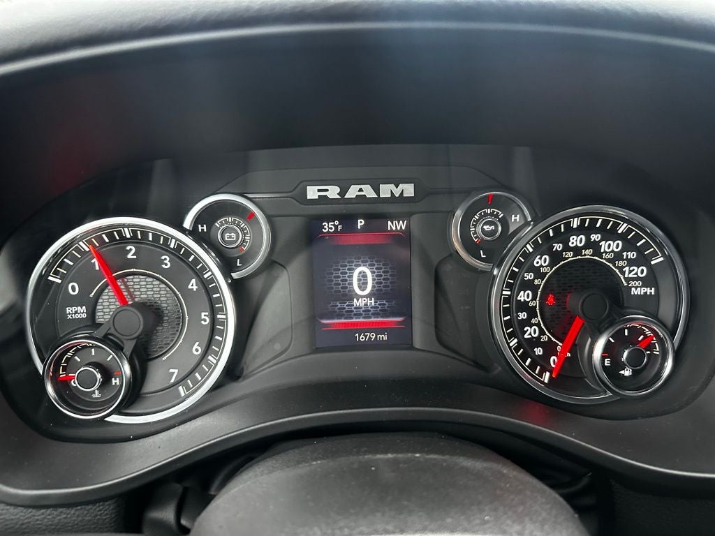 2025 RAM Ram 1500 RAM 1500 BIG HORN QUAD CAB 4X2 6'4' BOX