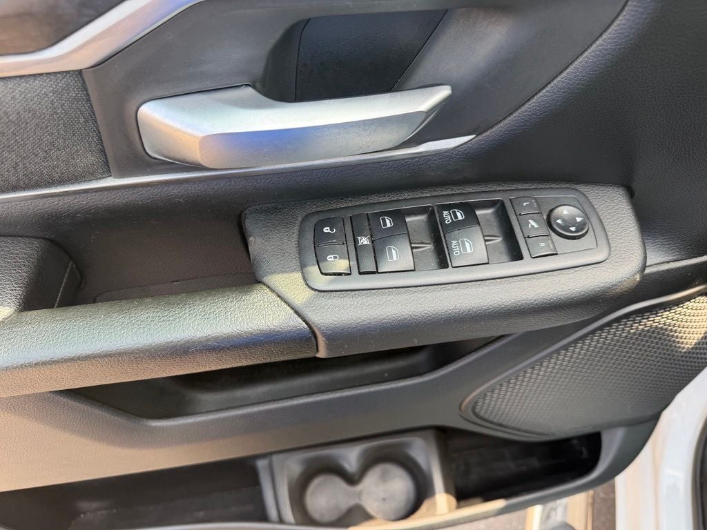 2019 RAM 1500 Big Horn/Lone Star Crew Cab 4x4 5'7' Box