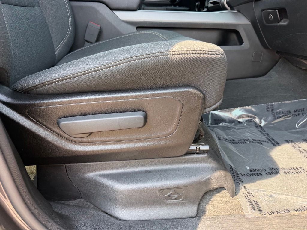 2020 RAM 1500 Big Horn Crew Cab 4x4 5'7' Box