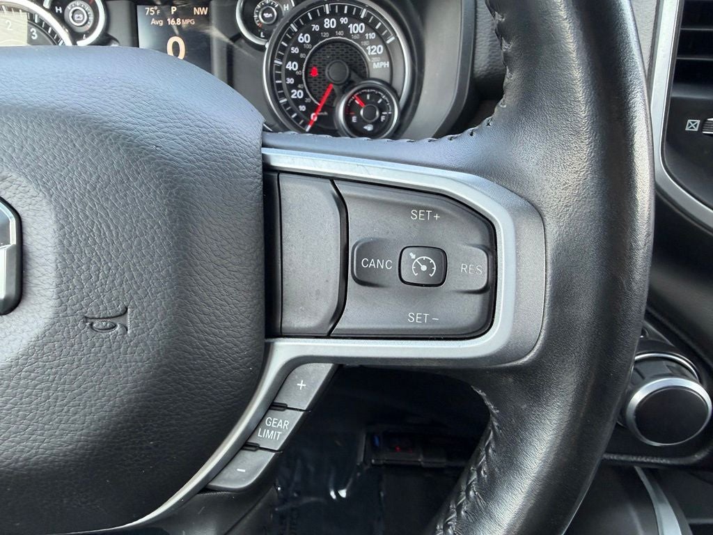2020 RAM 1500 Big Horn Crew Cab 4x4 5'7' Box