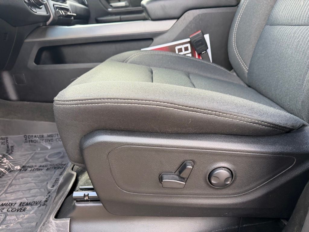 2024 RAM 1500 Big Horn Crew Cab 4x4 5'7' Box
