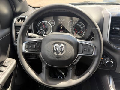 2024 RAM 1500 Big Horn Crew Cab 4x4 5'7' Box