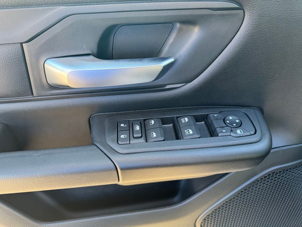 2026 RAM Ram 1500 RAM 1500 TRADESMAN CREW CAB 4X4 5'7' BOX