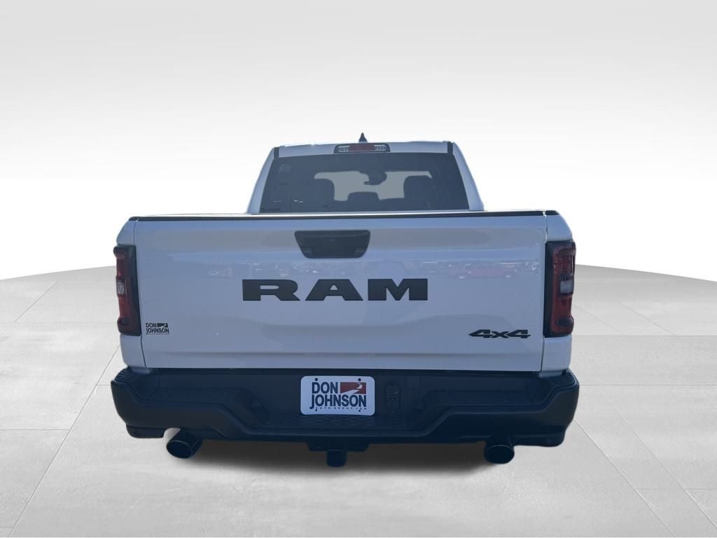 2026 RAM Ram 1500 RAM 1500 TRADESMAN CREW CAB 4X4 5'7' BOX