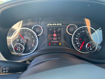 2026 RAM Ram 1500 RAM 1500 TRADESMAN CREW CAB 4X4 5'7' BOX